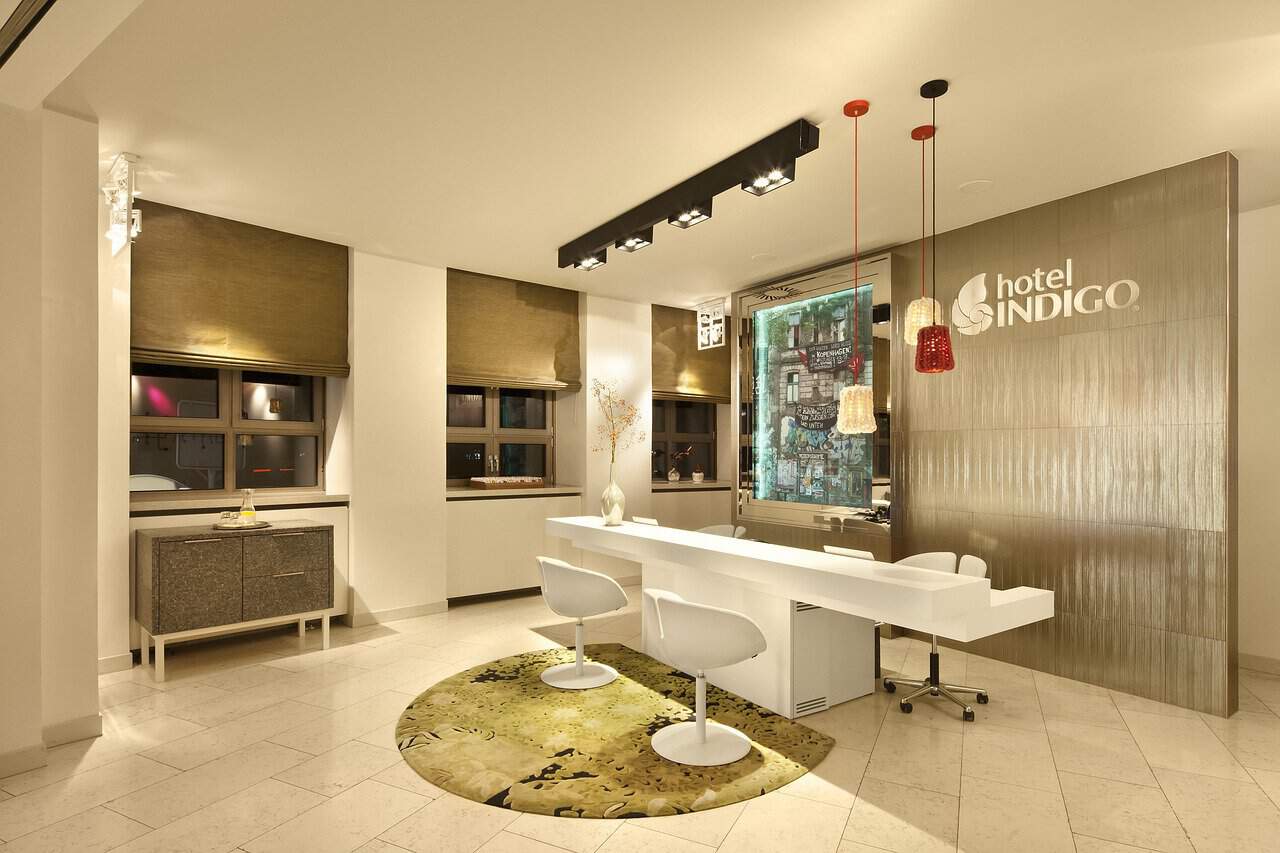 soluciona la deuda de Marina Palace en San José, Ibiza, anula el contrato o desvinculate.