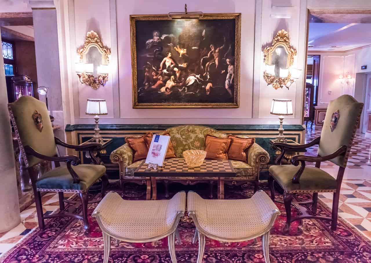 soluciona la deuda de Por De Rei en La Escala, Girona, anula el contrato o desvinculate.